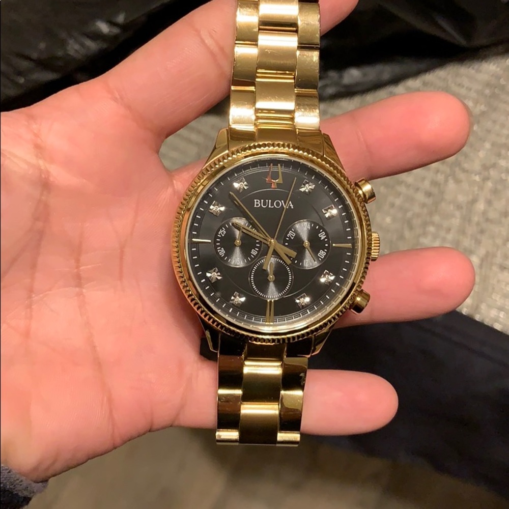 Bulova watch - Picture 2 of 4
